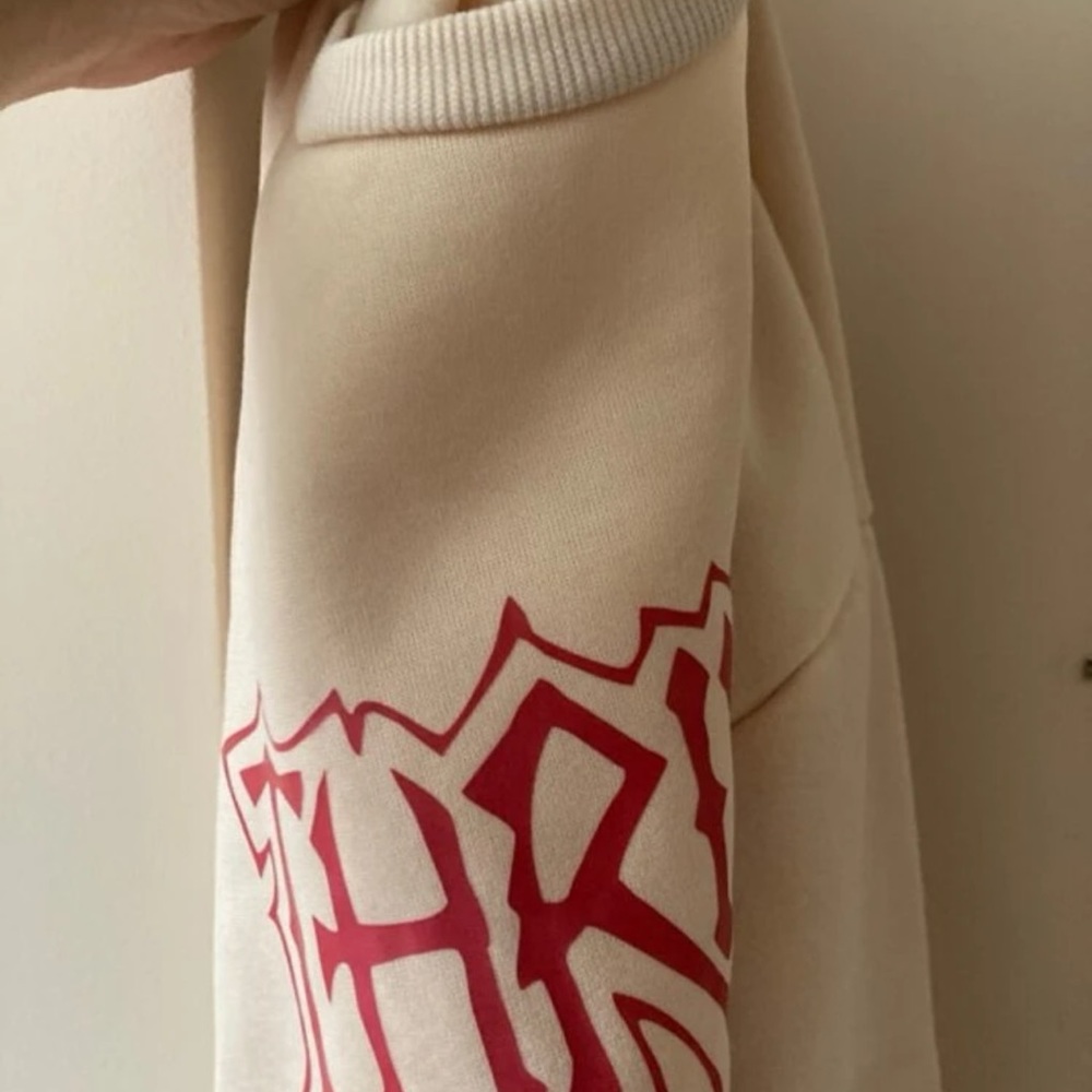 🎢Thrills Graphic Thermal Sweatshirt - Picture 4 of 4